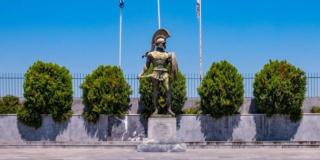 mnimeio sti Sparti